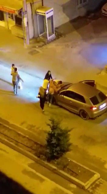 'Cami duvarına işeme' kavgasında kan aktı 7