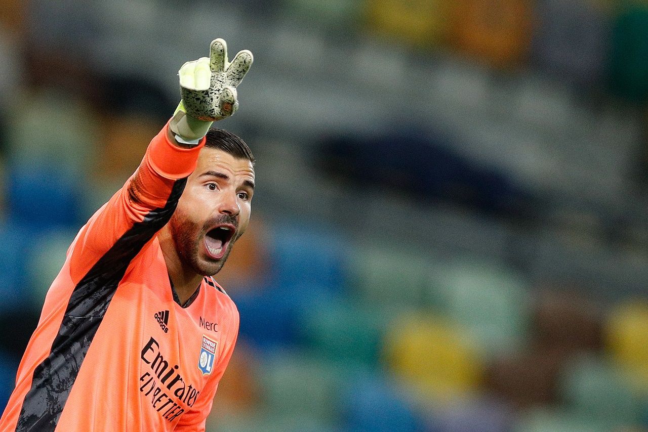 Lyon, Manchester City'i devirdi 2
