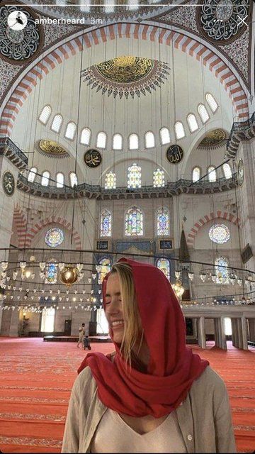 Dedikodulardan kaçan Amber Heard soluğu Türkiye'de aldı 6