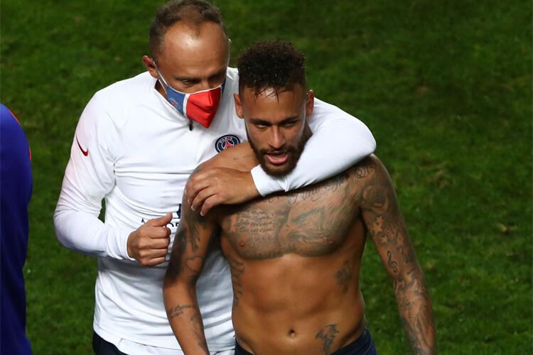Neymar'dan amatörce hata! Finalde olmayabilir... 1