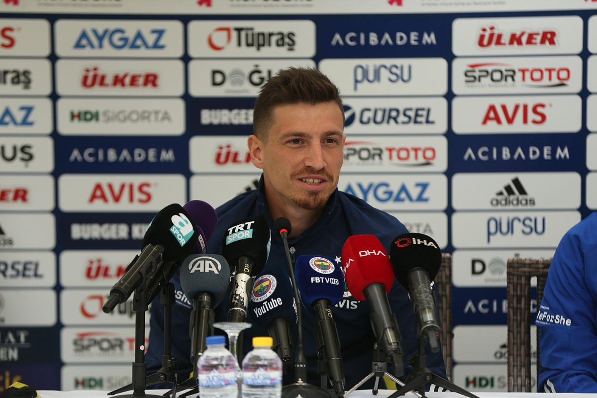 Mert Hakan Yandaş'tan Galatasaray açıklaması 12