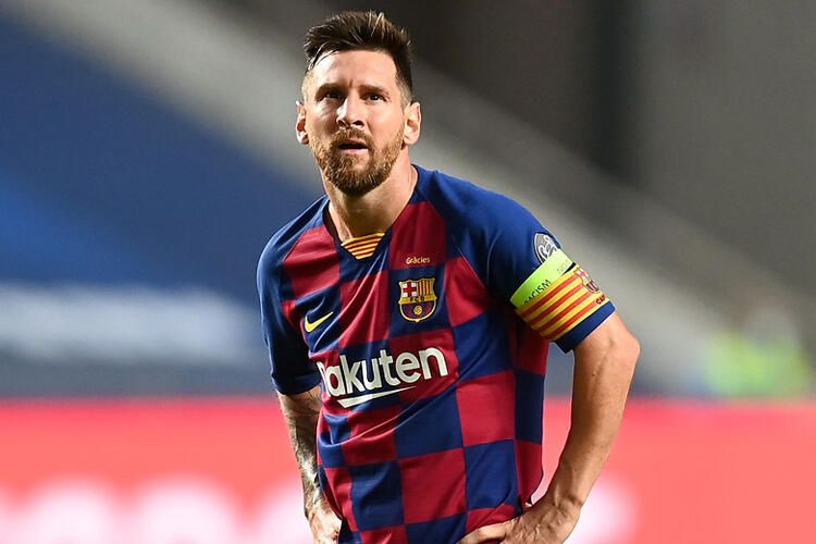 Barcelona'da Lionel Messi depremi 9