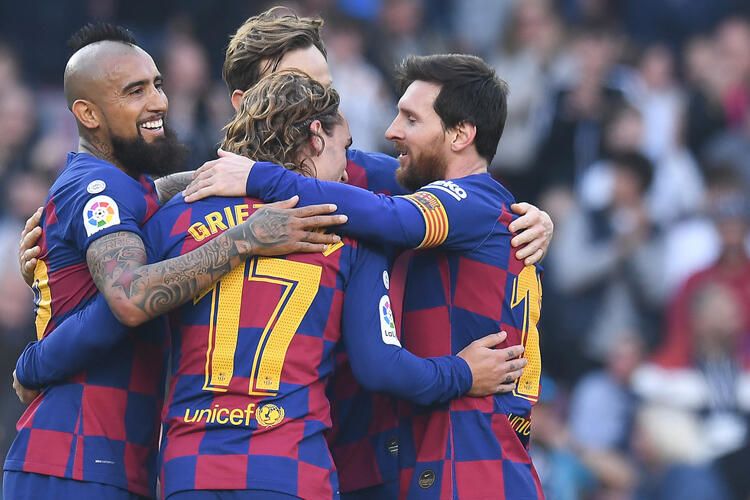 Barcelona'da Lionel Messi depremi 14