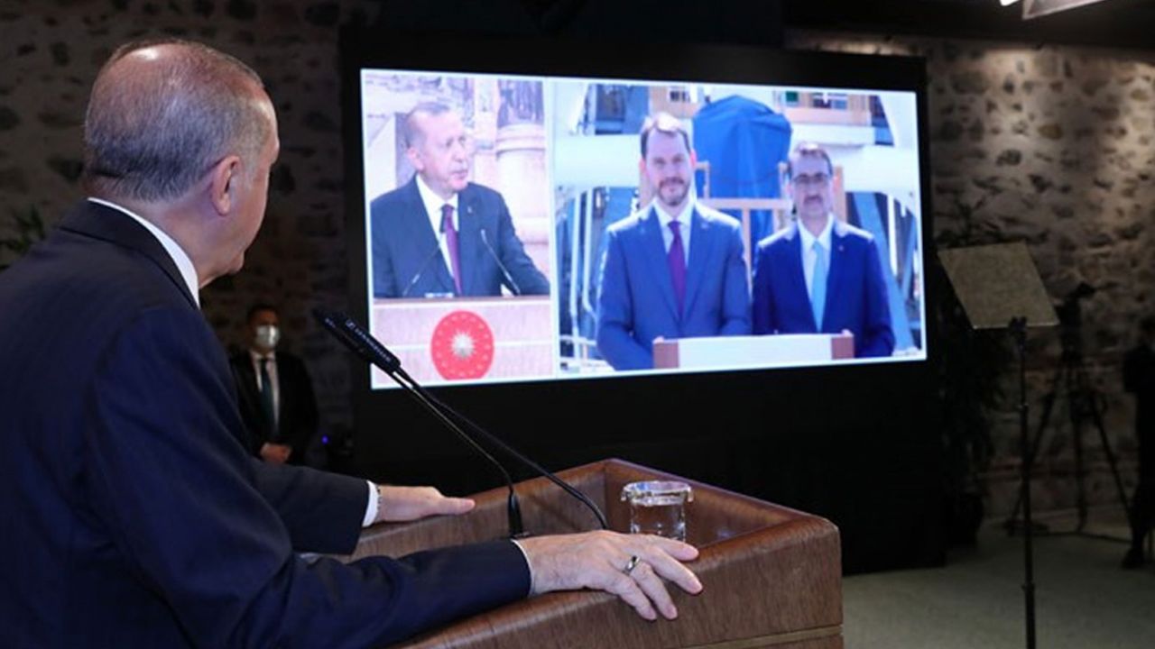 İşte dünyanın Türkiye'nin müjdesine verdiği tepkiler... 1