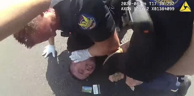 ABD'de polis şiddeti devam ediyor... Bir ölüm haberi daha! 5