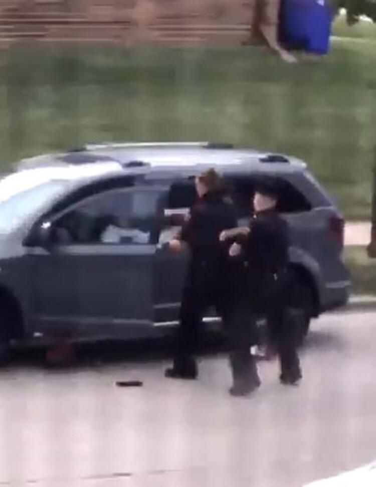 Silahsız adama arkadan 7 el ateş etti 7