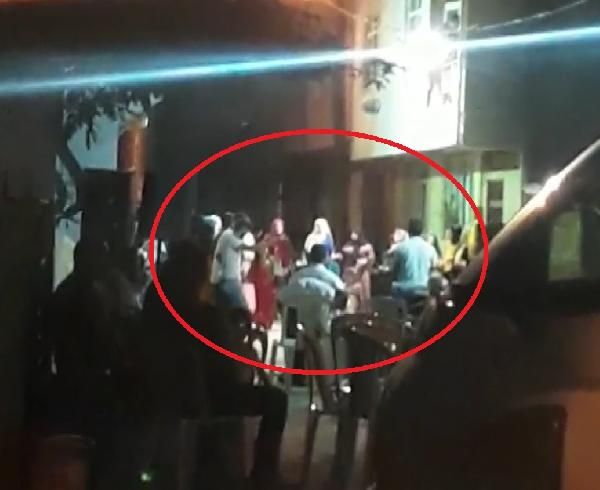 Bursalılardan  'tedbirsiz düğün' tepkisi 4