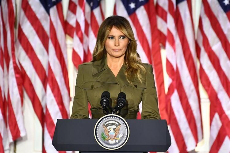 Melania'nın canlı yayındaki hareketi ABD'de bomba etkisi yarattı! 3