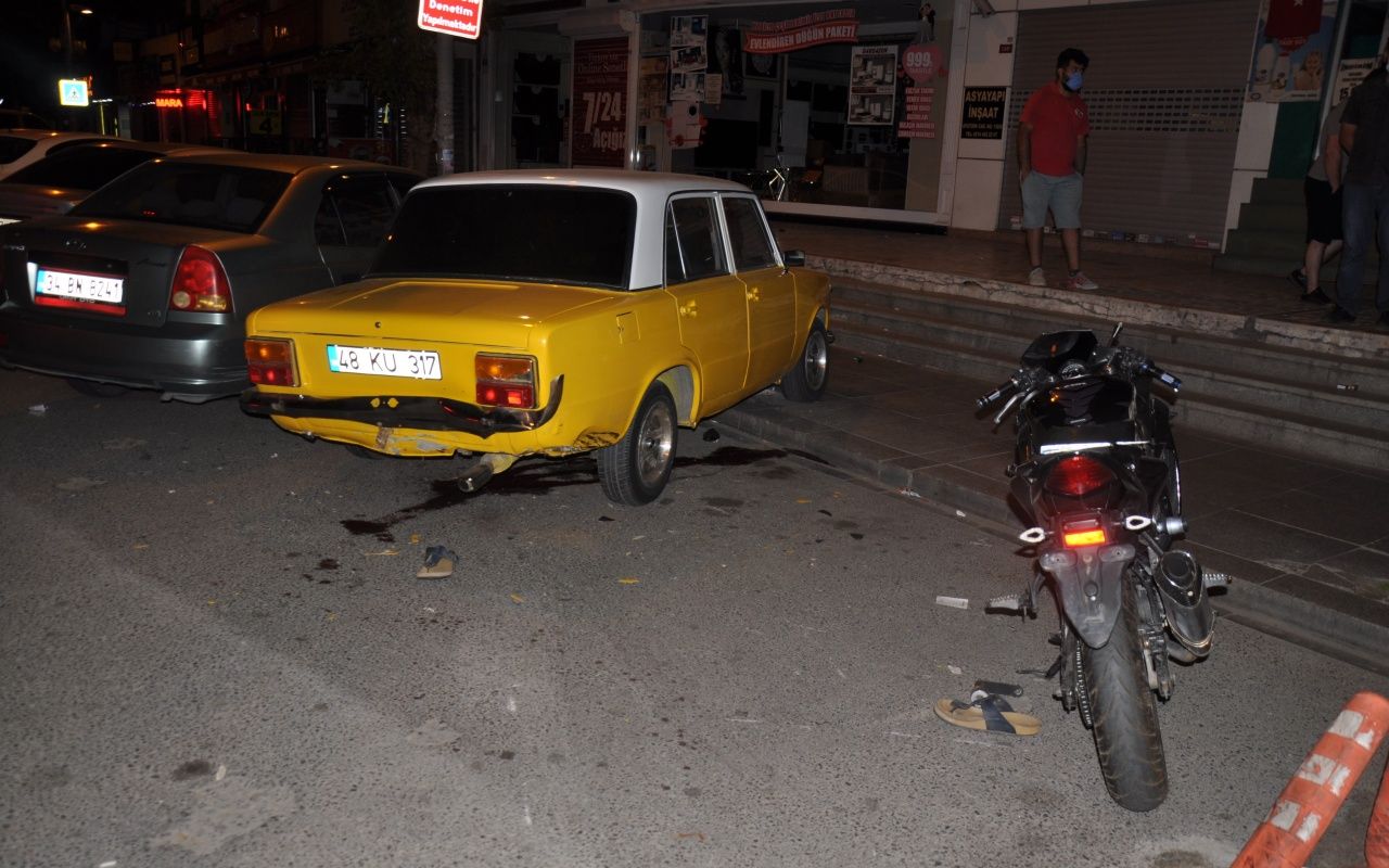 Virajı alamadı, otomobilin altına girdi 4