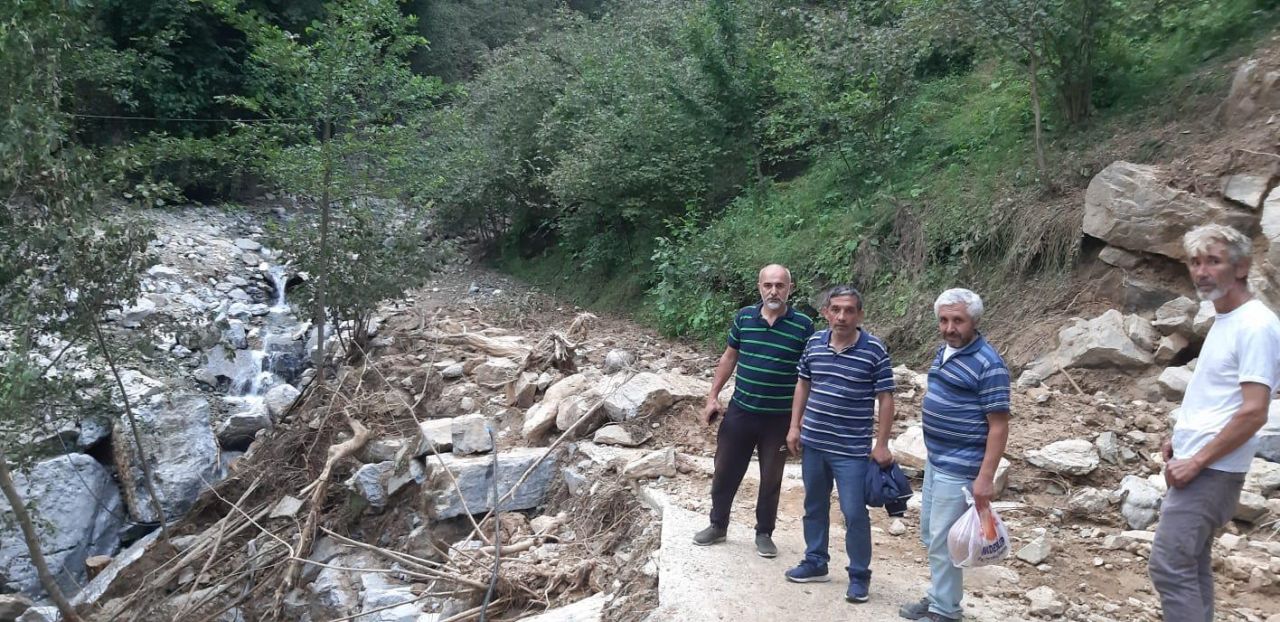 Mahalle adı gibi 5 metre aşağı kaydı 4