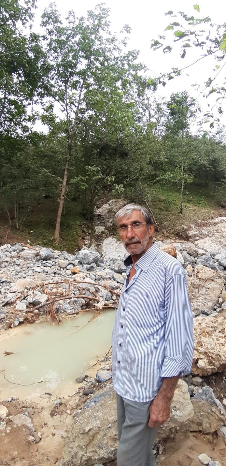 Mahalle adı gibi 5 metre aşağı kaydı 9