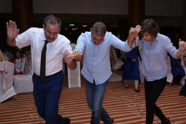 Babasını koronavirüsten kaybeden hekim isyan etti! 7