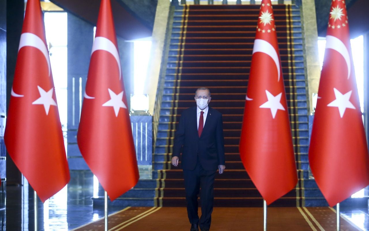 Cumhurbaşkanı Erdoğan tebrikleri kabul etti 3