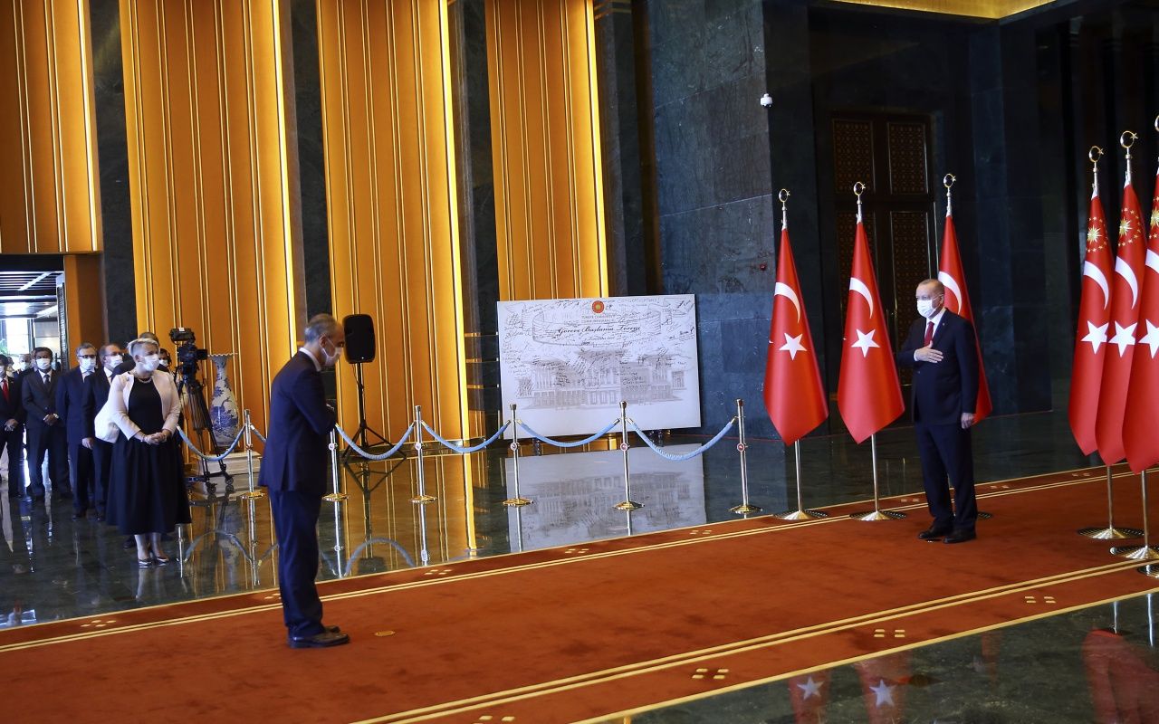 Cumhurbaşkanı Erdoğan tebrikleri kabul etti 13