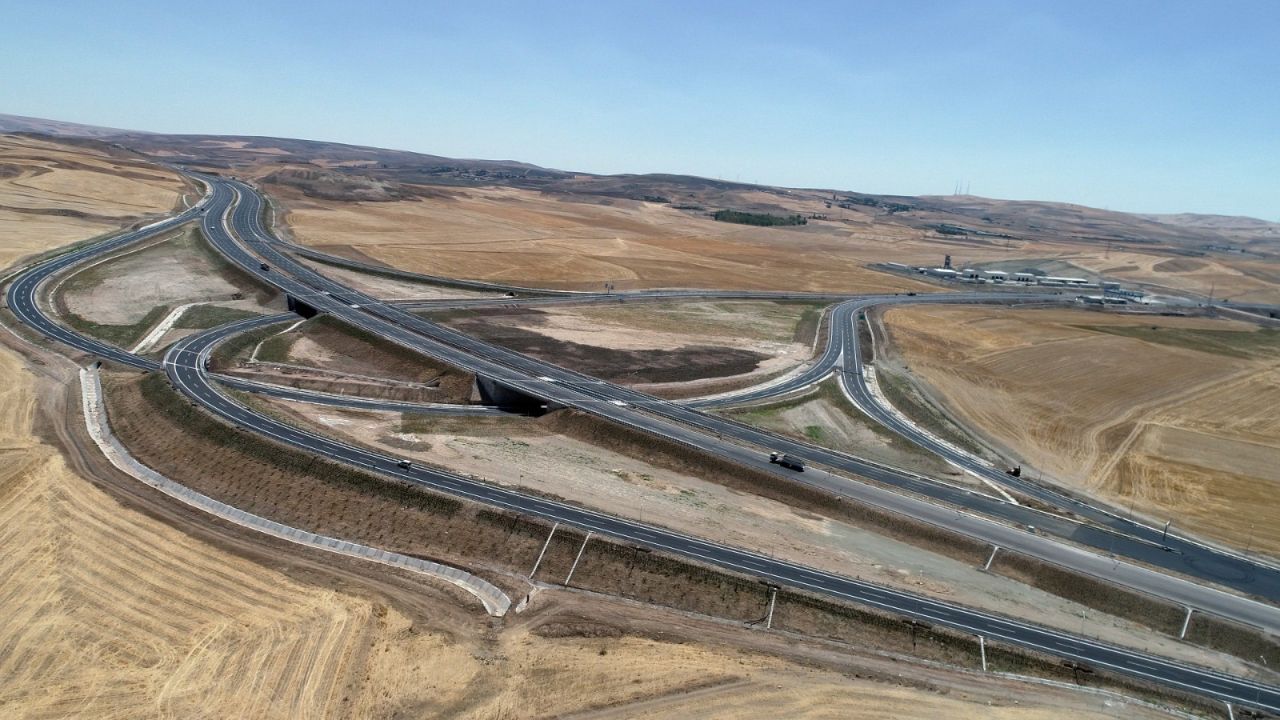 Ankara-Niğde Otoyolu 4 Eylül Cuma günü hizmete açılıyor! O yol 2 saat 22 dakikaya düştü... 9