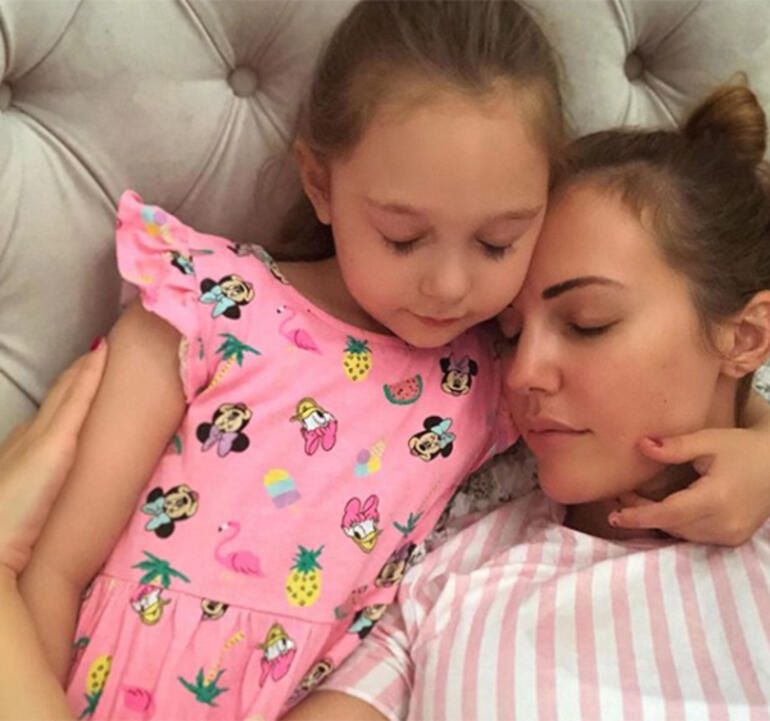 Meryem Uzerli ikinci kez anne oluyor 3