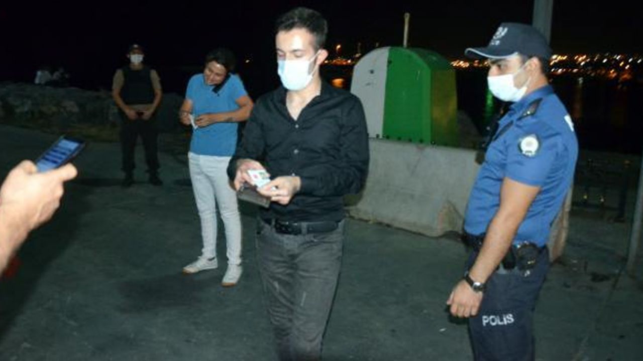 Polis denetimini gören maskesini taktı! 5