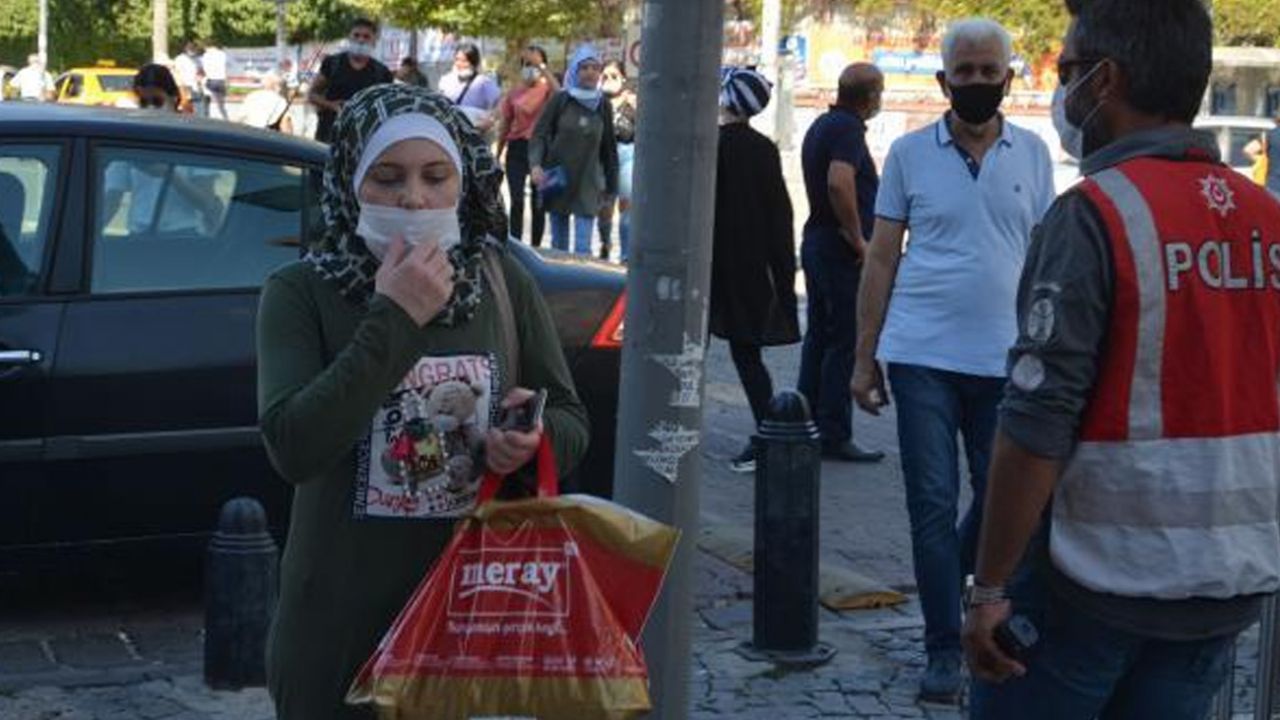 Polis denetimini gören maskesini taktı! 7