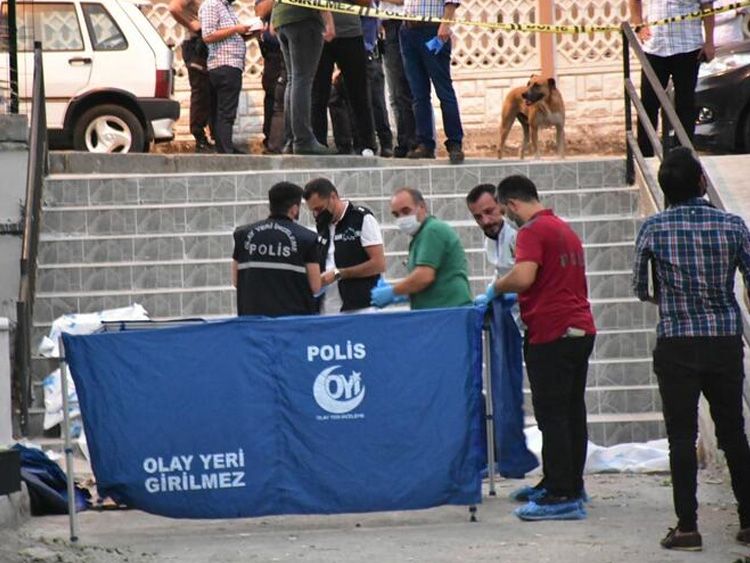 'Beni bitirdiniz' diyerek katliam yapmış! Kalp masajı görüntüleri ortaya çıktı... 6
