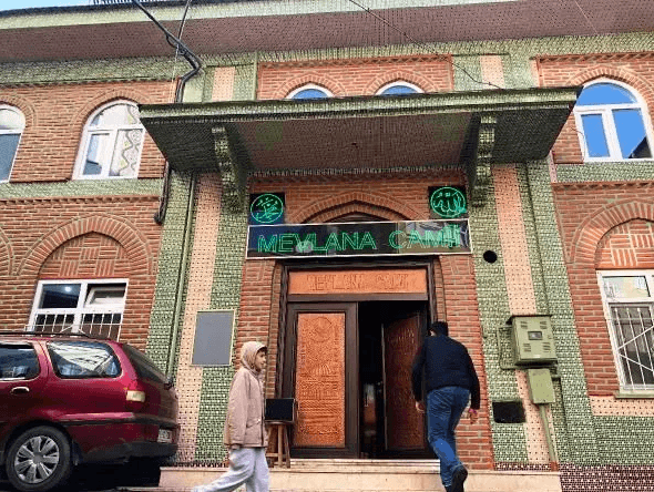 Ezan duyulmayınca minareyi bakın nereye yaptılar 10