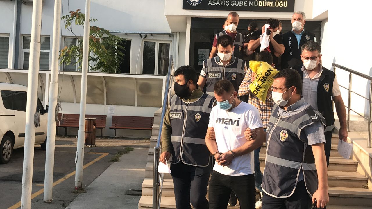 Bursa'da taksici tecavüz etti fuhuş yaptırdı! 6