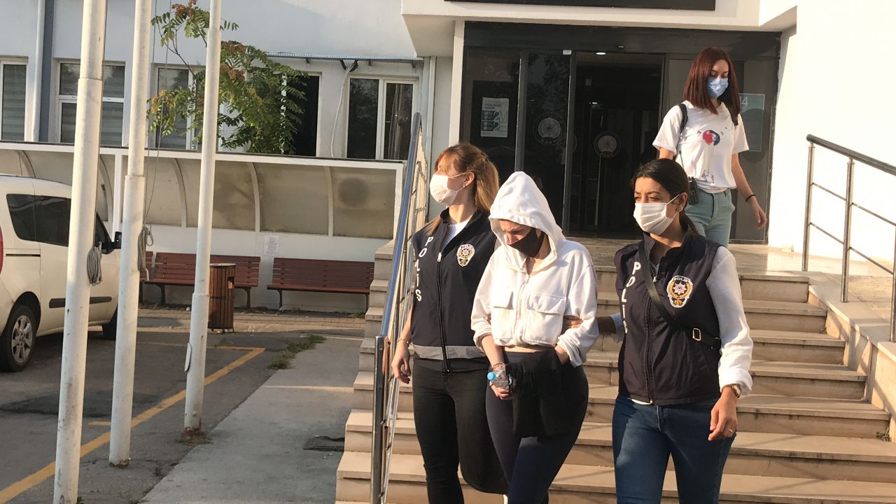 Bursa'da taksici tecavüz etti fuhuş yaptırdı! 9