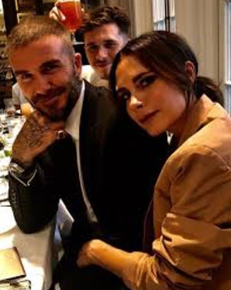 David ve Victoria Beckham'ın koronavirüse yakalandığı ortaya çıktı! 7