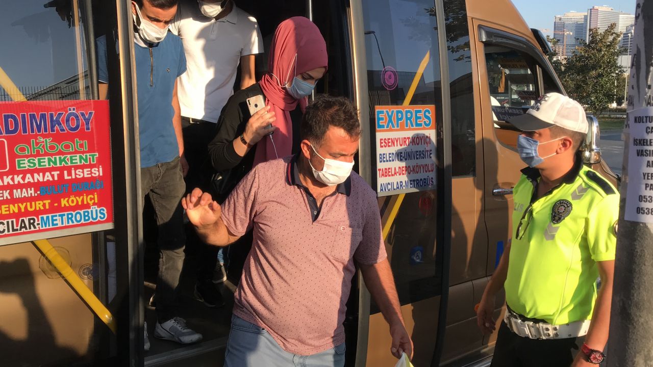 Ceza yememek için ara yoldan gittiler 5