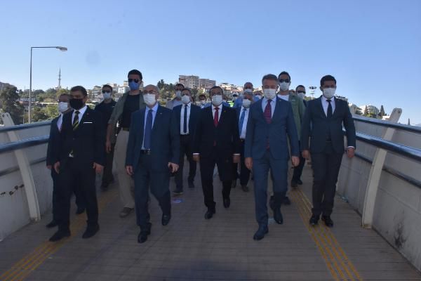 İzmir'de koronavirüs kontrol altında! 3