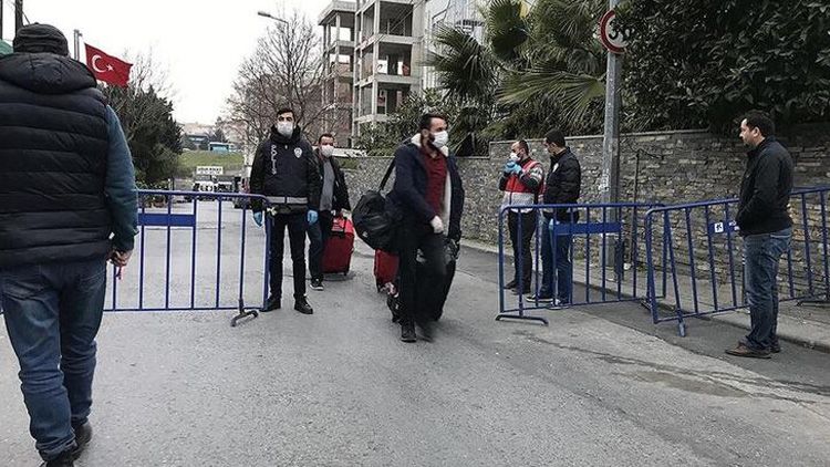 Ana caddelerde sigara içmek yasak! 8