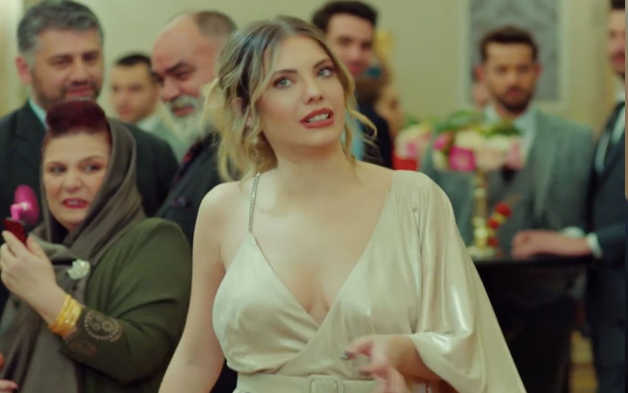 Eda Ece'nin beğendiği erkek oyuncular! Kimler yok ki... 9