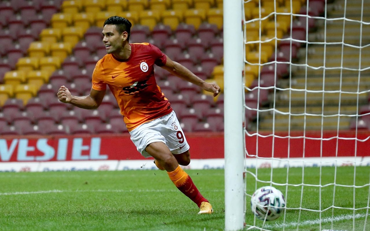 Erman Toroğlu: Galatasaray, Fenerbahçe ve Beşiktaş'a oranla 2-0 önde başlıyor 8