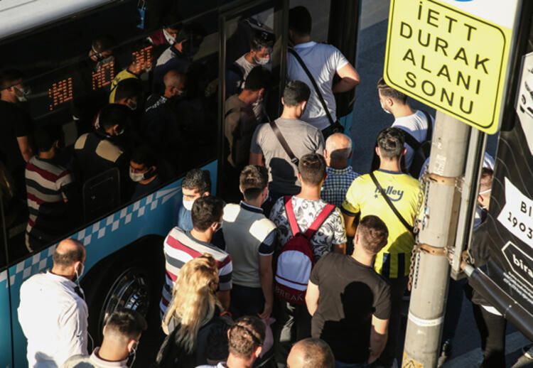 İstanbul'da mesai saatleri değişiyor! İşte gündemdeki 4 seçenek... 12