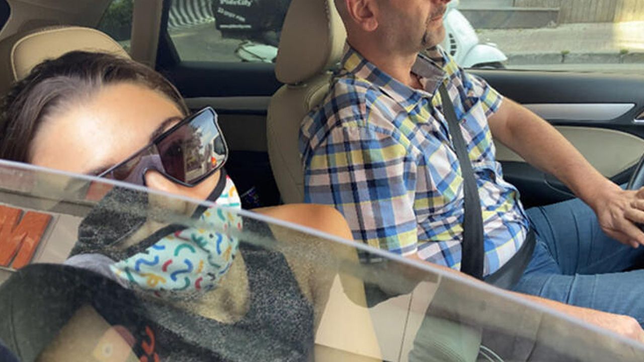 Hande Erçel'den aşk cevabı: Sadece iş! 5