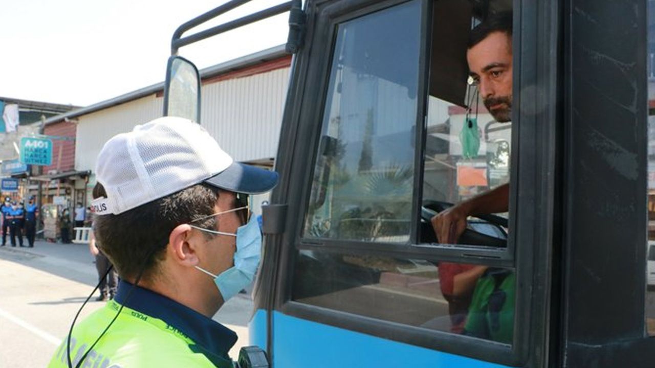 Polis minibüsteki 'roket'i affetmedi! 3