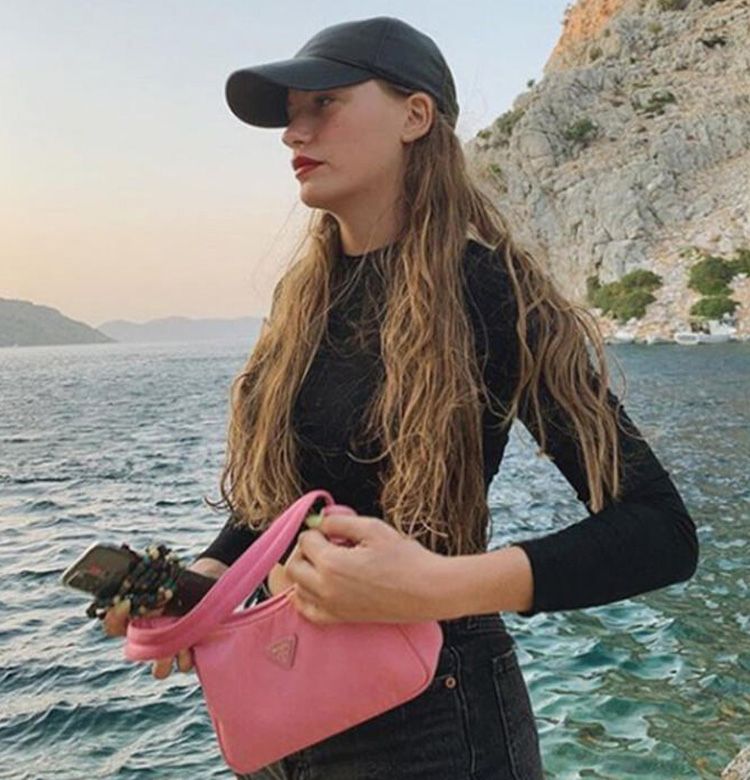 Serenay Sarıkaya: Kalbimin götürdüğü yere... 4