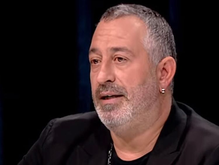 Cem Yılmaz: Aşıyı ya Acun bulacak ya da Nusret 5