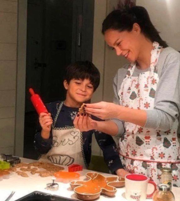 Ebru Şallı vefat eden oğlunu doğum gününde andı 5