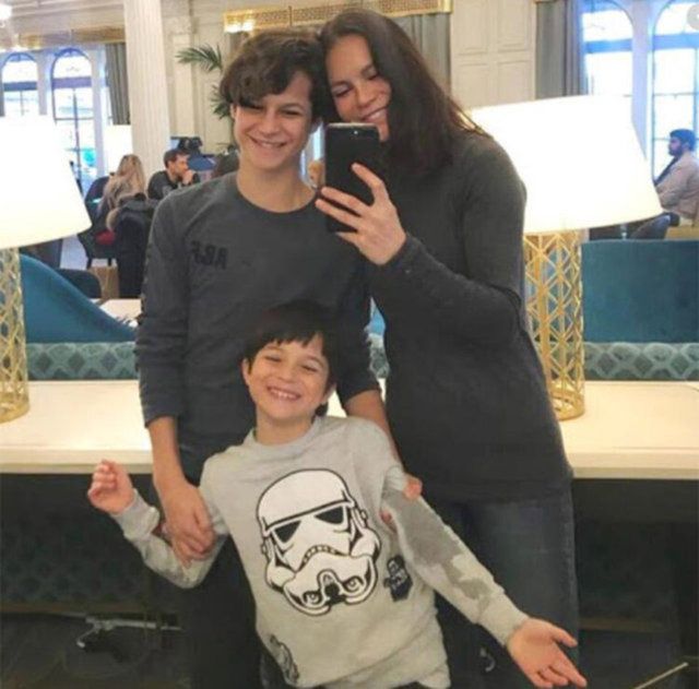 Ebru Şallı vefat eden oğlunu doğum gününde andı 9