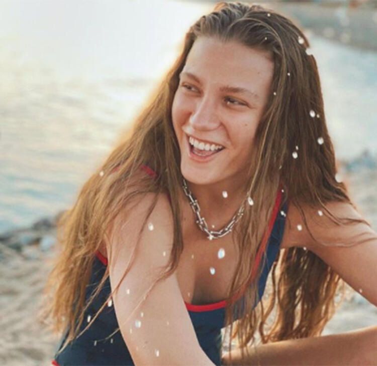 Serenay Sarıkaya, Ali Koç'la aşk yaşadığını ileri süren Kerem Çetinçalı'yı bir şartla affetti! 2