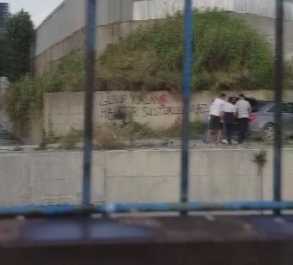 Dövdükleri kişiyi dereye attılar! 6