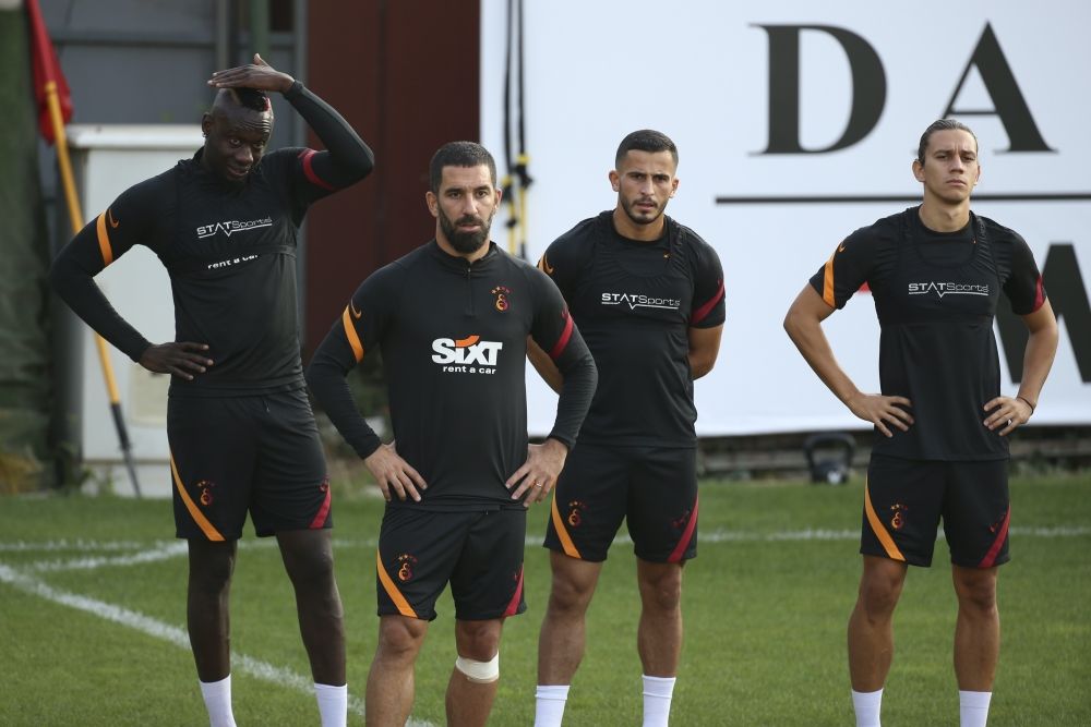 Galatasaray derbiye kilitlendi 9