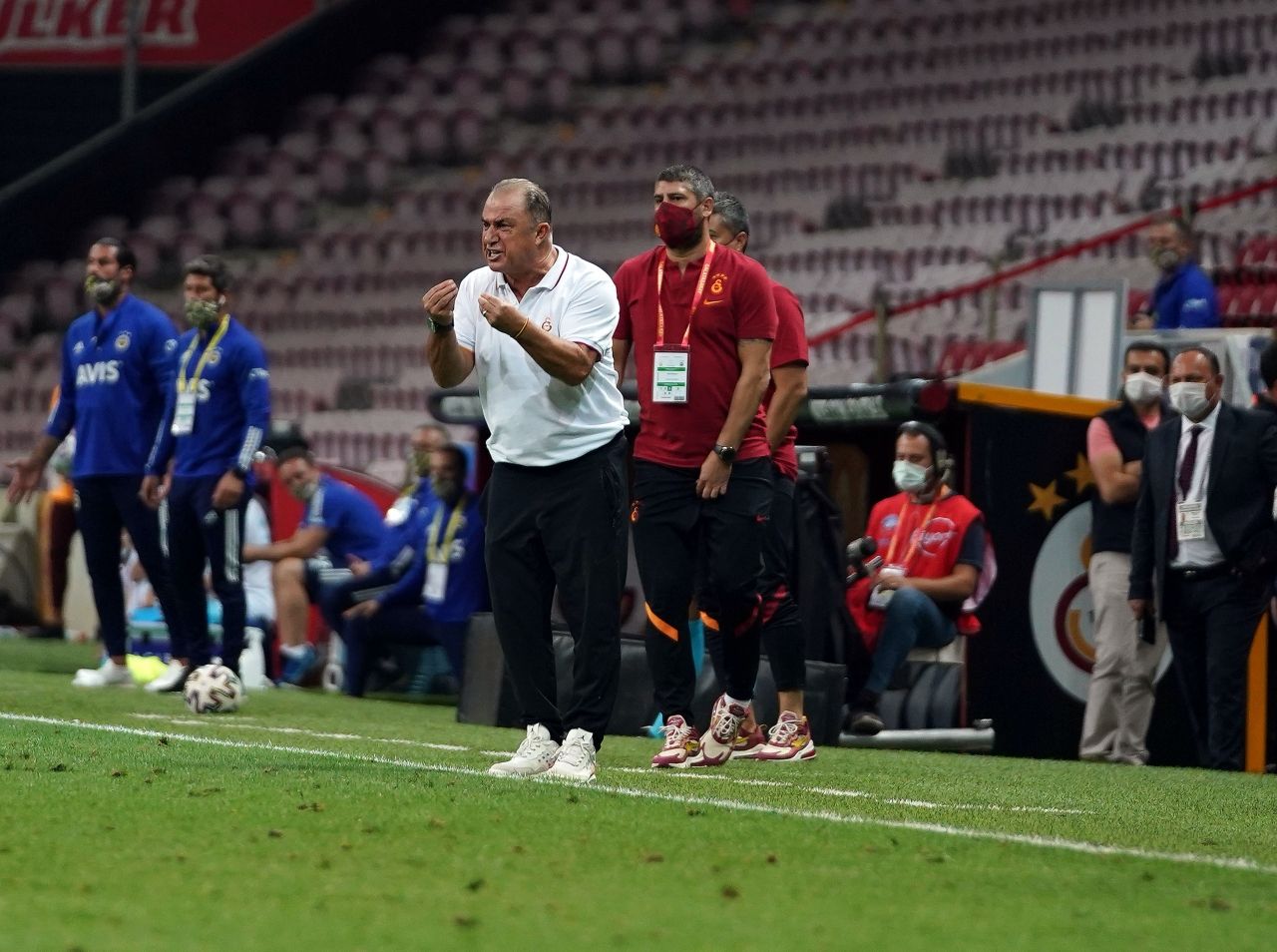 Fatih Terim'den iki isme sitem 4