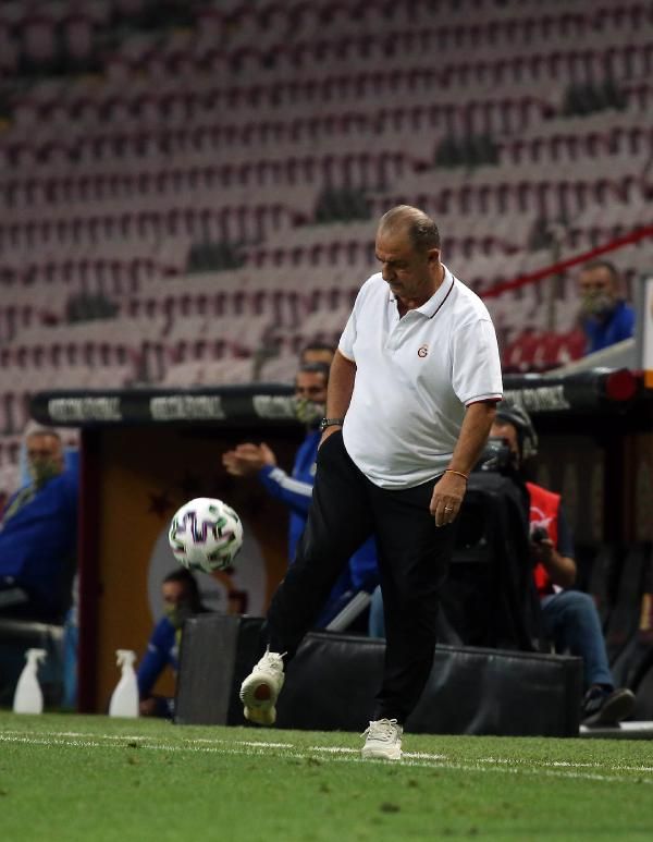 Fatih Terim'den iki isme sitem 5