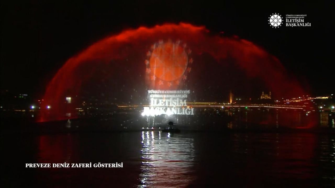 Haliç'te Preveze Deniz Zaferi temalı hologram gösterisi 2