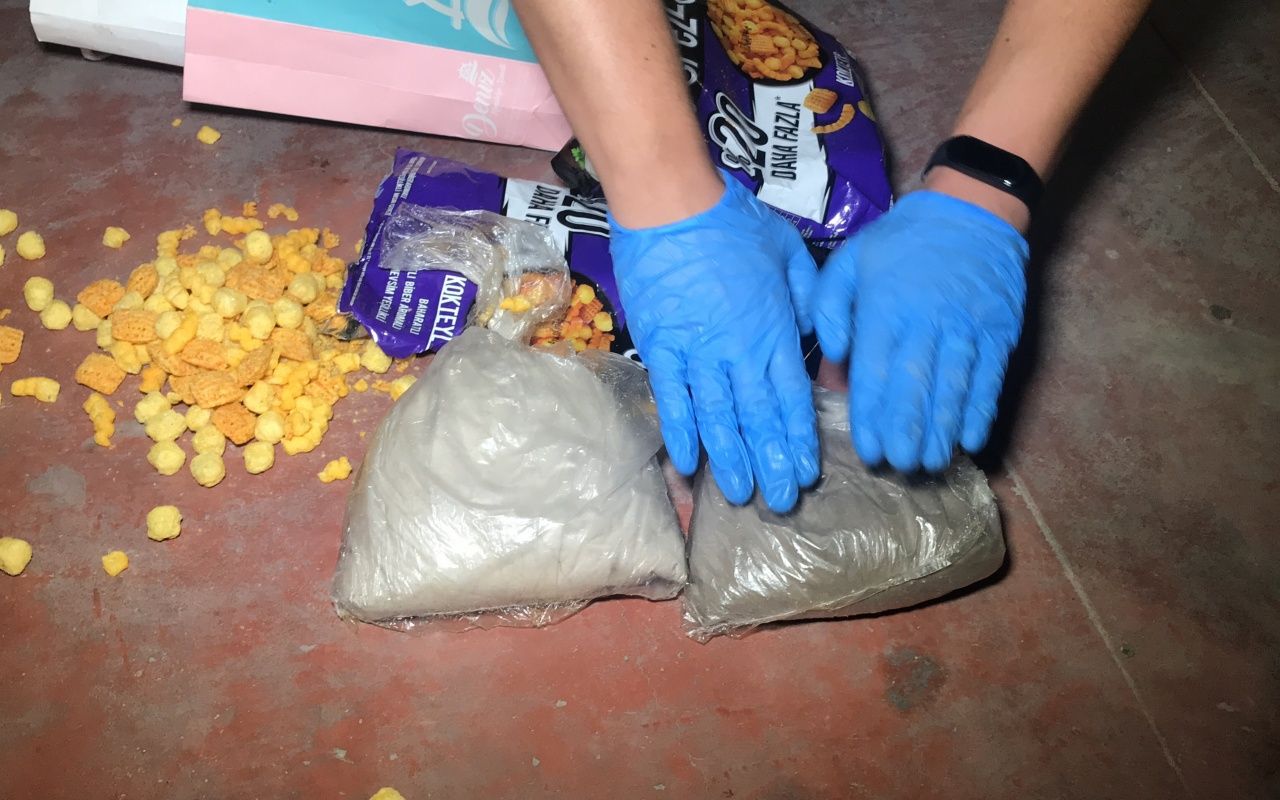 Cips poşetine sakladı ama kurtulamadı 3