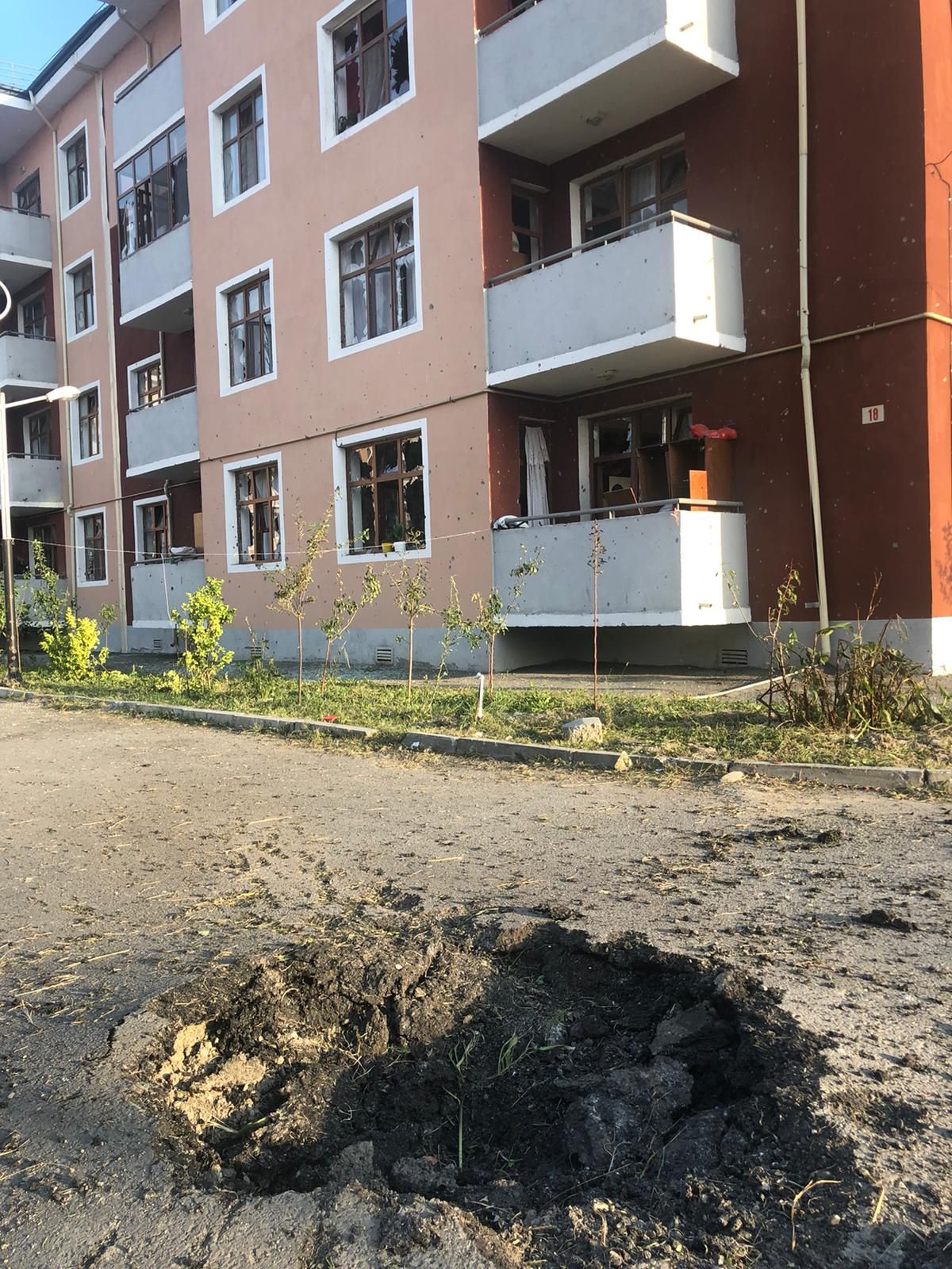 Son dakika! Ermenistan'ın vurduğu Terter hayalet şehre döndü! 2
