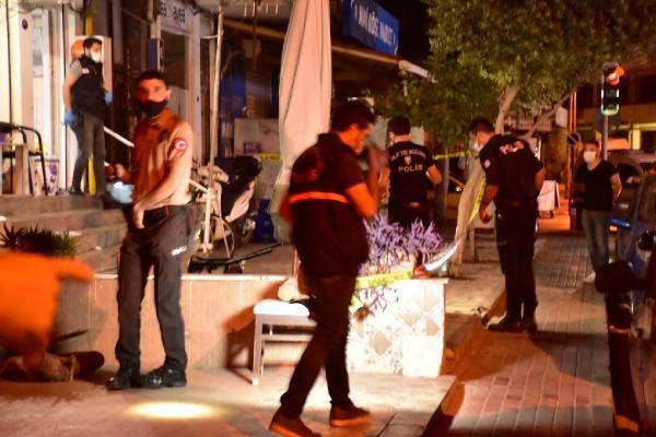Taksicilerin müşteri kavgası: 1'i ağır, 4 yaralı 3