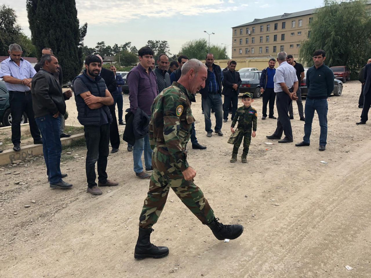 Azerbaycan'da gençler de hazır anneler de! 12