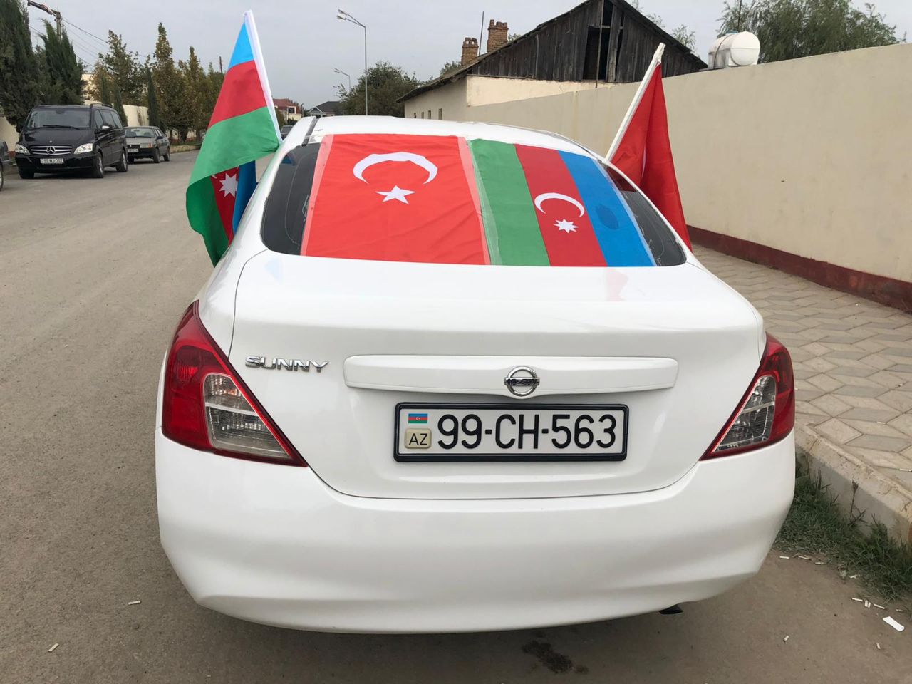 Azerbaycan'da gençler de hazır anneler de! 14
